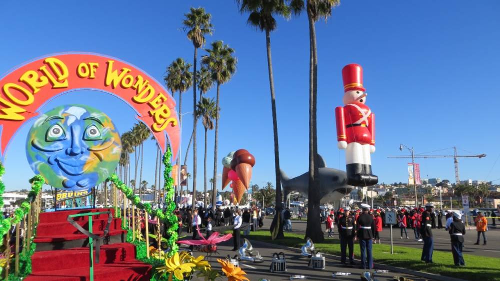 Holiday Bowl parade, December 27, 2012